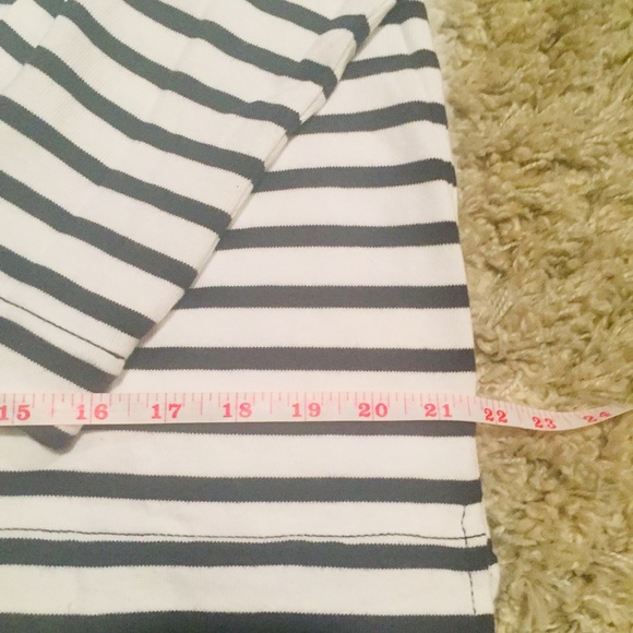 🌟HOST PICK🌟🌟Kate Spade Ladies Tunic - Picture 4 of 6